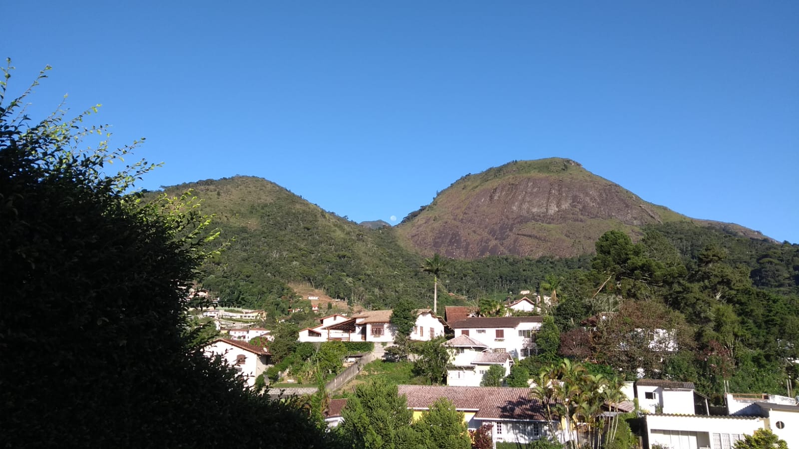 Oportunidade em Teresópolis – Imóvel com Potencial Comercial ou Residencial — Foto 22