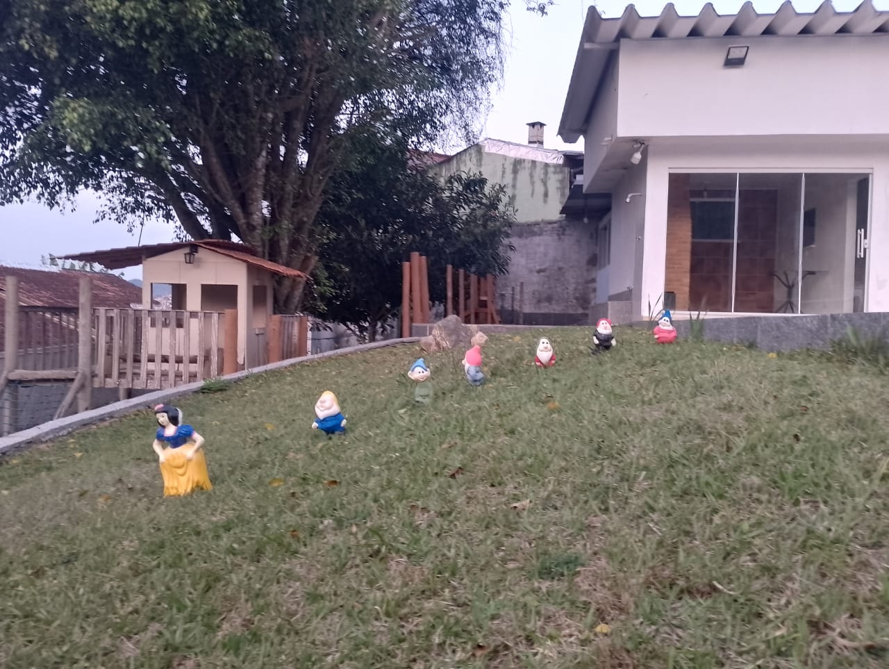 Oportunidade em Teresópolis – Imóvel com Potencial Comercial ou Residencial — Foto 26