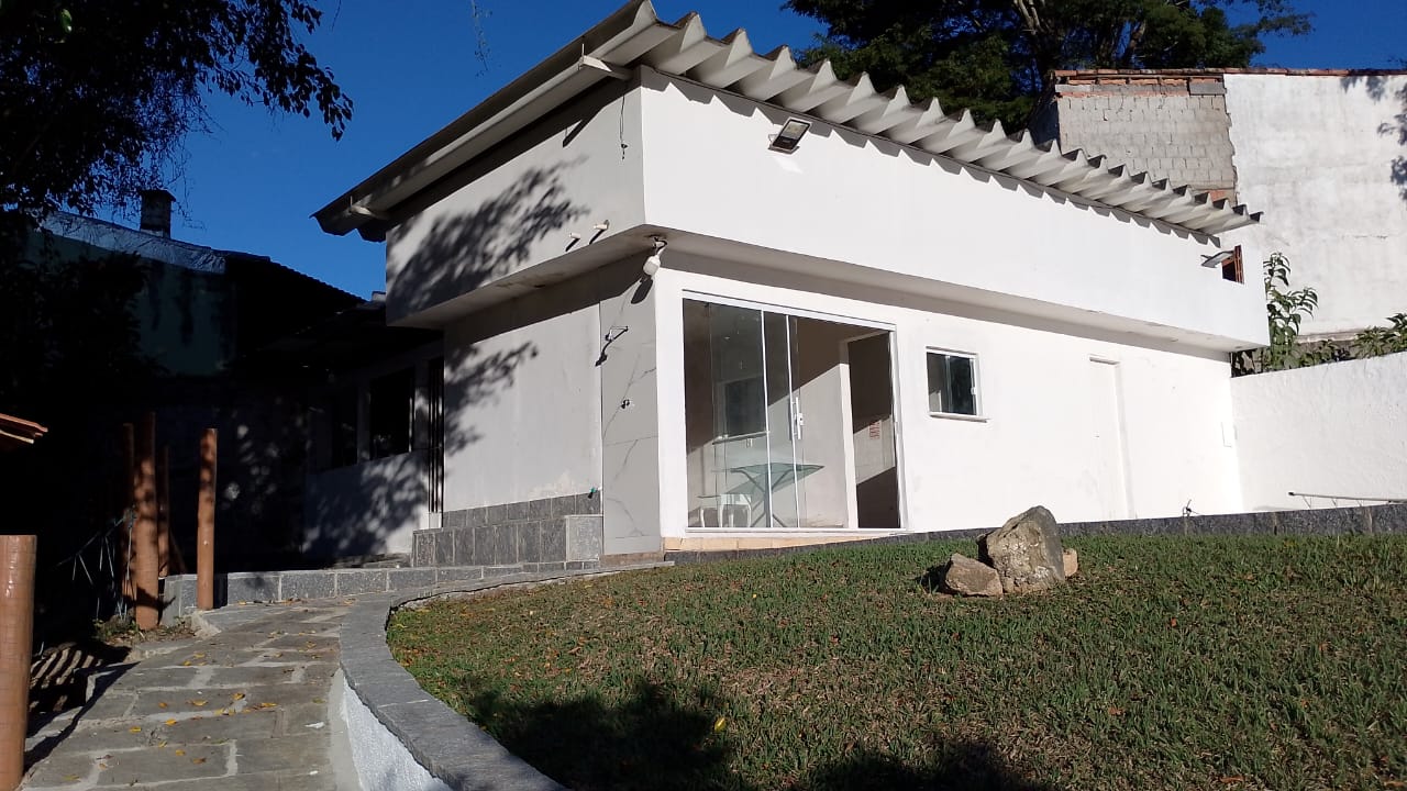 Oportunidade em Teresópolis – Imóvel com Potencial Comercial ou Residencial — Foto 33