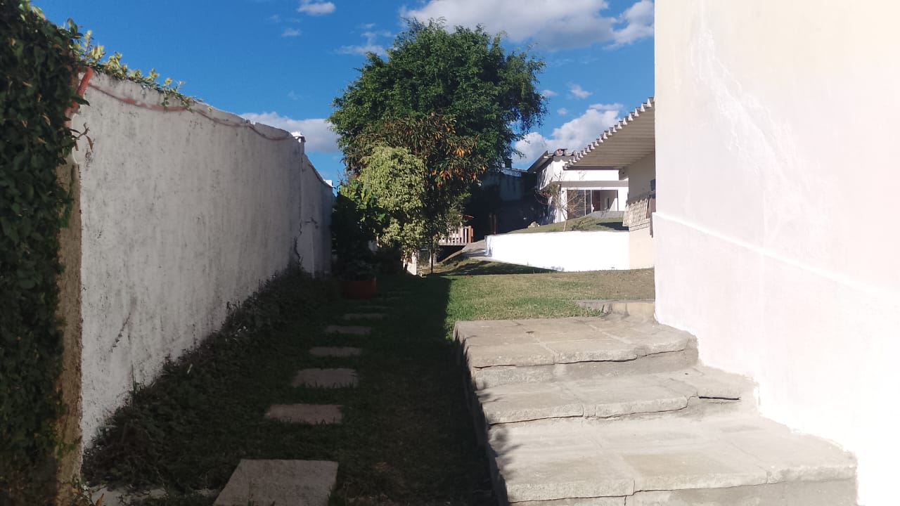 Oportunidade em Teresópolis – Imóvel com Potencial Comercial ou Residencial — Foto 34