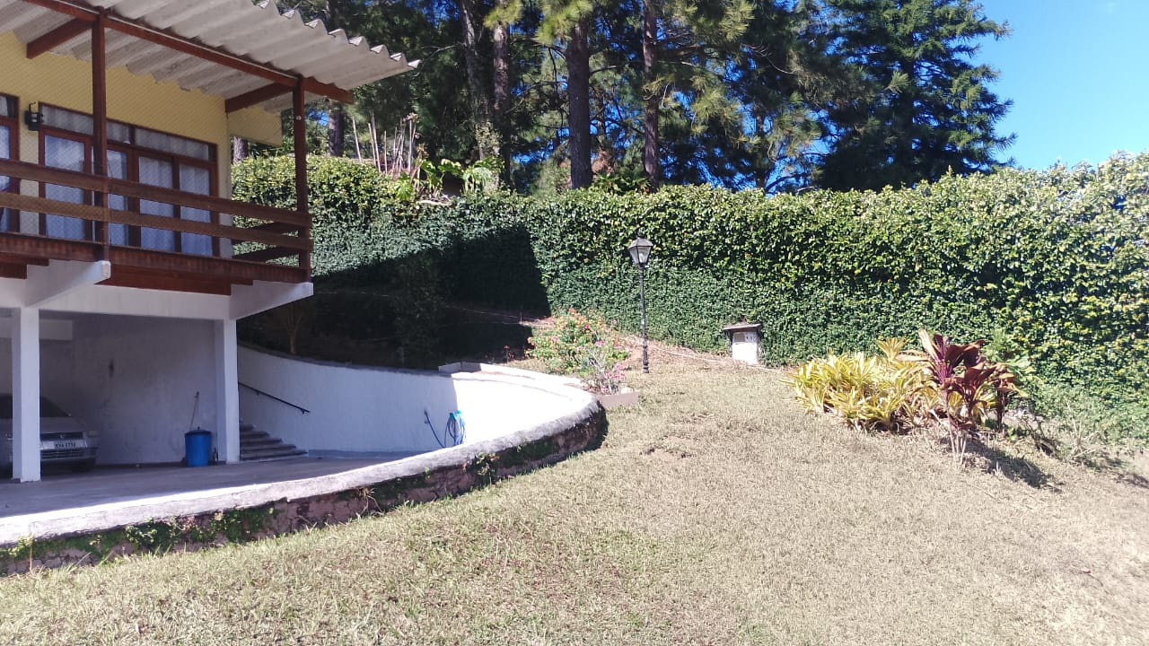 Oportunidade em Teresópolis – Imóvel com Potencial Comercial ou Residencial — Foto 41