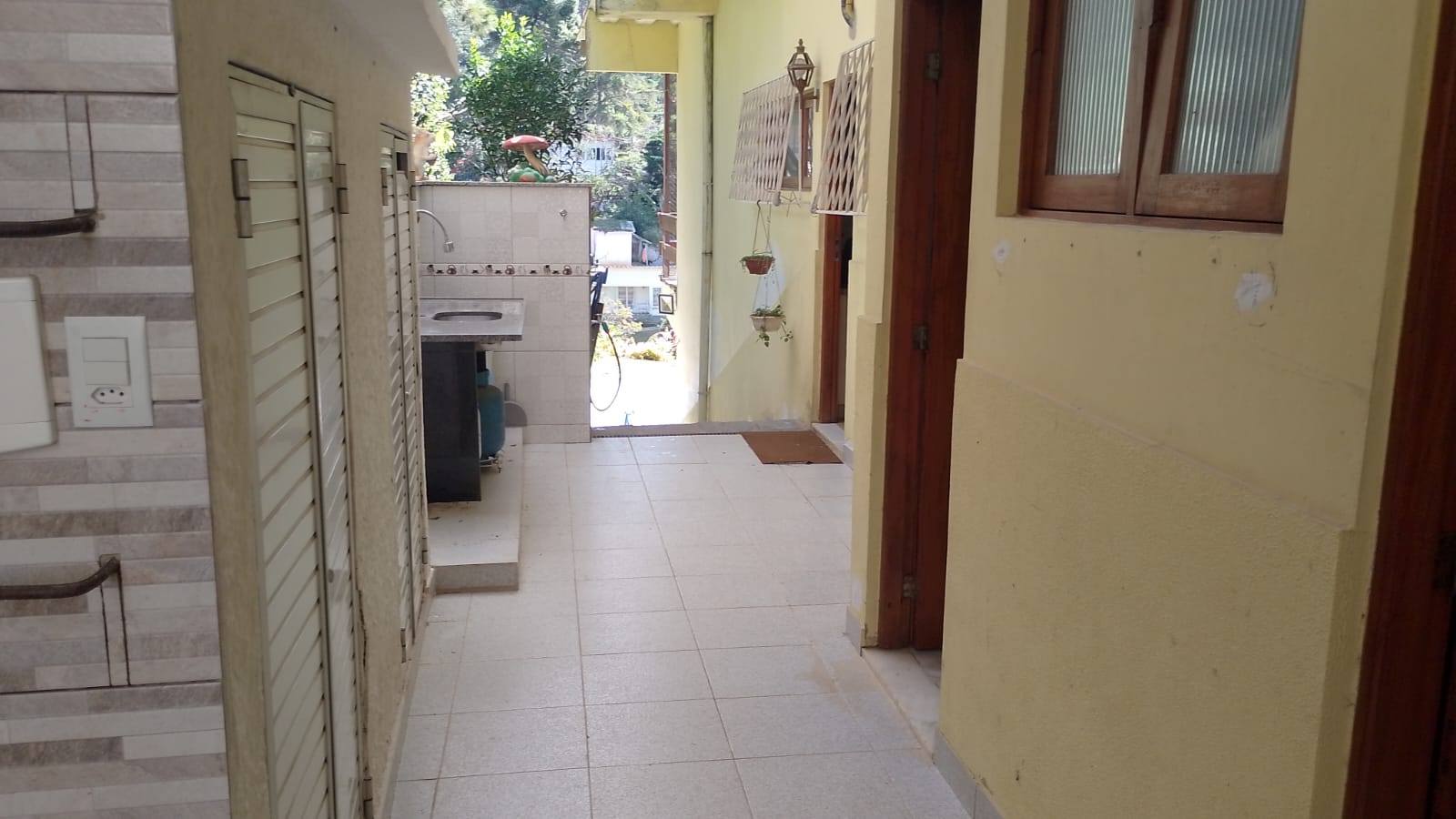 Oportunidade em Teresópolis – Imóvel com Potencial Comercial ou Residencial — Foto 45