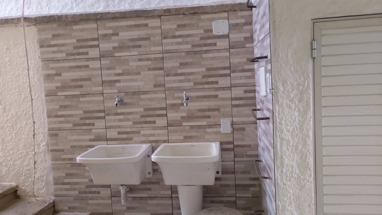 Oportunidade em Teresópolis – Imóvel com Potencial Comercial ou Residencial — Foto 55